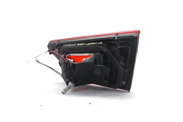 Recambio de piloto interior izquierdo para renault clio iv 1.2 expression referencia OEM IAM 265552424R  