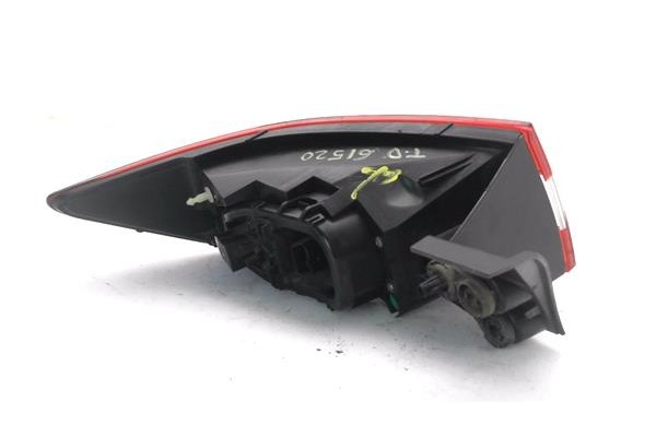 Recambio de piloto trasero derecho para renault clio iv 1.2 expression referencia OEM IAM 285502631R  