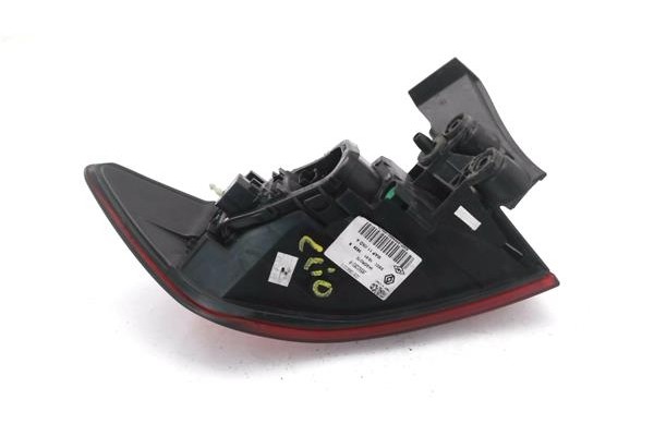 Recambio de piloto trasero derecho para renault clio iv 1.2 expression referencia OEM IAM 285502631R  