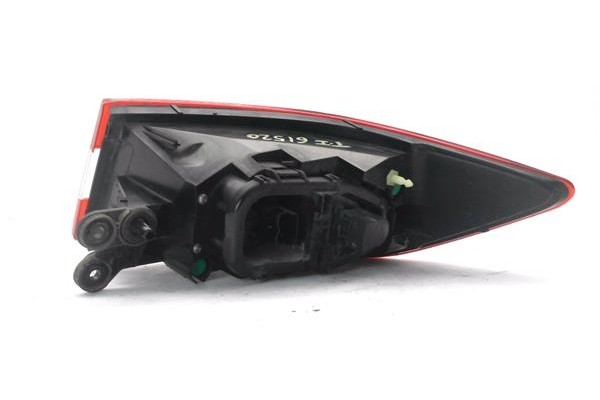 Recambio de piloto trasero izquierdo para renault clio iv 1.2 expression referencia OEM IAM 265554091R  