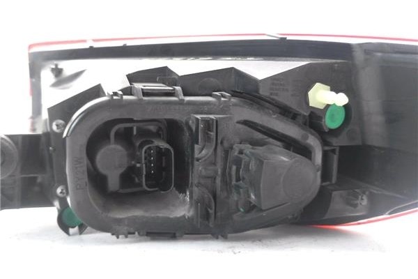 Recambio de piloto trasero izquierdo para renault clio iv 1.2 expression referencia OEM IAM 265554091R  