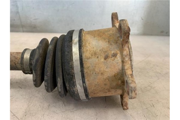 Recambio de palier trasero derecho para mitsubishi montero (v60/v70) 3.2 di-d (v68w, v78w) referencia OEM IAM MR528647  