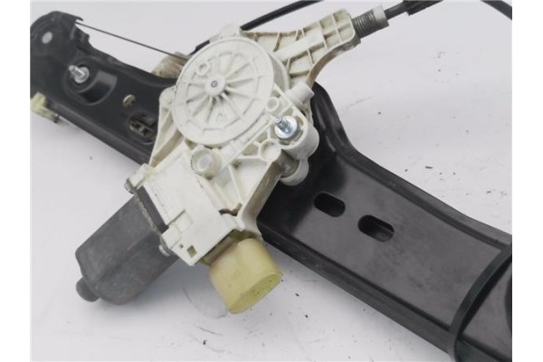 Recambio de mecanismo elevalunas delantero izquierdo para bmw serie 3 berlina (e90) 3.0 330d referencia OEM IAM 6927027 01309222