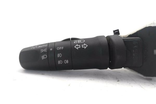 Recambio de mando de luces para nissan note (e11e) 1.5 dci referencia OEM IAM 14425  