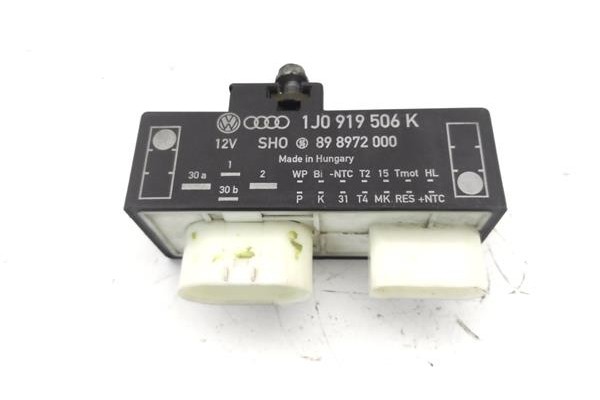 Recambio de caja reles para volkswagen golf iv berlina (1j1) 1.6 16v referencia OEM IAM 1J0919506K 898972000 