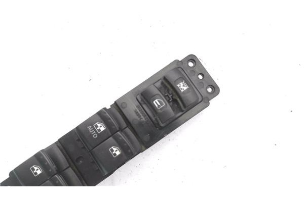 Recambio de mando elevalunas delantero izquierdo para ssangyong kyron 2.0 200 xdi referencia OEM IAM 202005299  