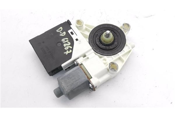 Recambio de motor elevalunas delantero derecho para volkswagen golf v (1k1) 2.0 gti referencia OEM IAM 1K3837402T 1K0959792K 