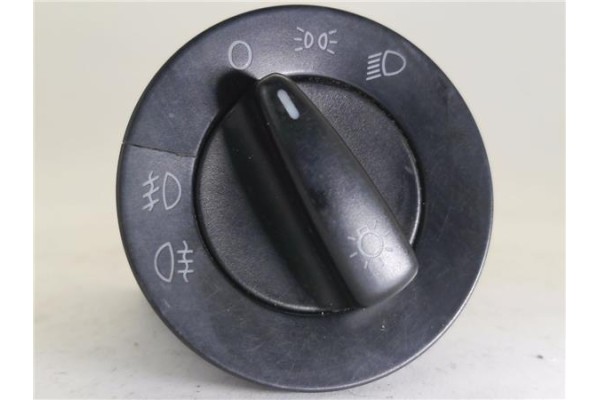 Recambio de conmutador luces para volkswagen golf iv berlina (1j1) 1.6 referencia OEM IAM 1C0941531A  