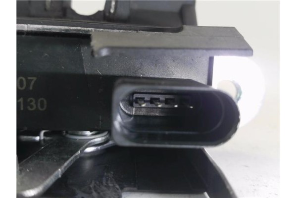 Recambio de cerradura porton para volkswagen golf v (1k1) 2.0 gti referencia OEM IAM 3C9827645A 1K6827505D 