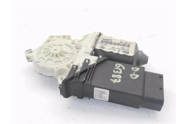 Recambio de motor elevalunas delantero derecho para volkswagen golf iv berlina (1j1) 1.6 referencia OEM IAM 1J1959802D 101426202