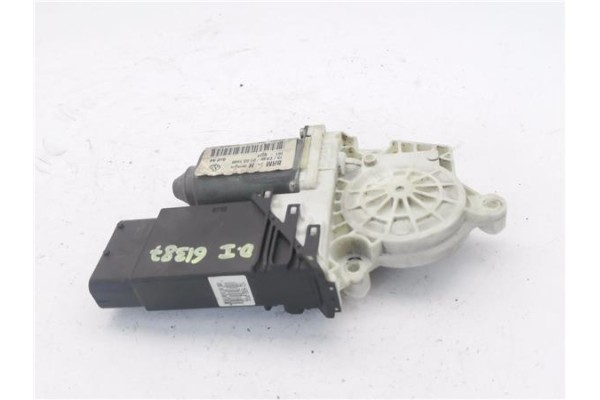 Recambio de motor elevalunas delantero izquierdo para volkswagen golf iv berlina (1j1) 1.6 referencia OEM IAM 1J1959801C 1014222