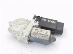 Recambio de motor elevalunas delantero izquierdo para volkswagen golf iv berlina (1j1) 1.6 referencia OEM IAM 1J1959801C 1014222