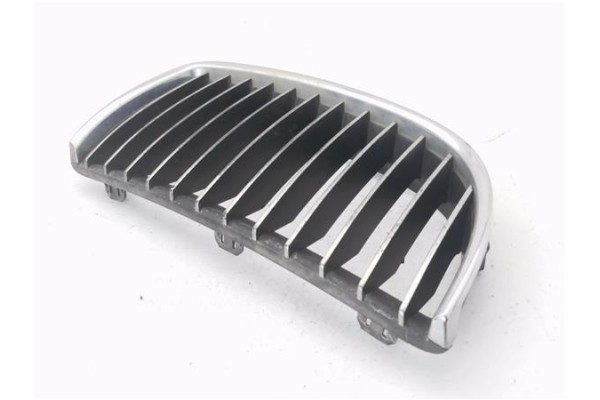 Recambio de rejilla capo para bmw serie 3 berlina (e90) 3.0 330d referencia OEM IAM 22405910 7120010 