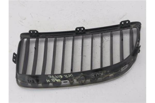 Recambio de rejilla capo para bmw serie 3 berlina (e90) 3.0 330d referencia OEM IAM 22405910 7120010 