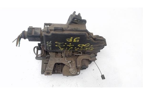 Recambio de cierre electromagnetico trasero izquierdo para skoda octavia berlina (1u2) 1.9 tdi glx referencia OEM IAM 3B4839015A