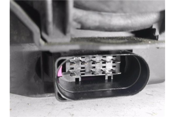 Recambio de faro delantero izquierdo para audi a4 berlina (8e) 2.0 tdi (dpf) (125kw) referencia OEM IAM 8E0941003AJ 0301219201 
