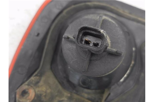 Recambio de piloto trasero derecho para land rover freelander (ln) 2.0 di referencia OEM IAM 22960202 AMR4003 