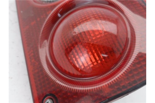 Recambio de piloto trasero derecho para land rover freelander (ln) 2.0 di referencia OEM IAM 22960202 AMR4003 