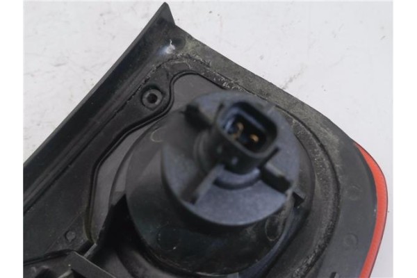 Recambio de piloto trasero izquierdo para land rover freelander (ln) 2.0 di referencia OEM IAM 22960102 AMR4002 