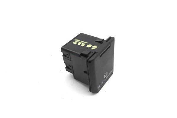Recambio de toma corriente para opel mokka 1.7 excellence referencia OEM IAM 13280254 544970085 