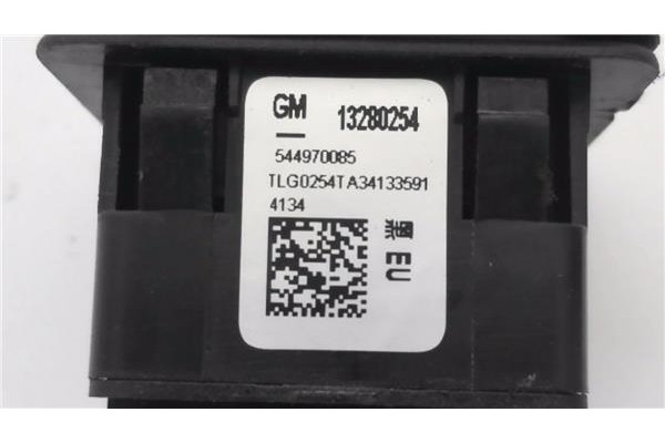 Recambio de toma corriente para opel mokka 1.7 excellence referencia OEM IAM 13280254 544970085 
