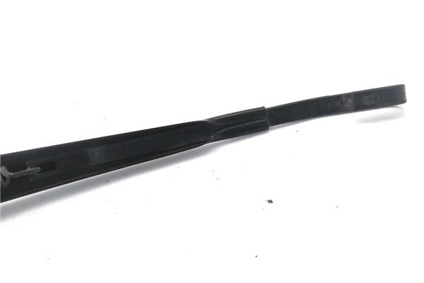 Recambio de brazo limpiaparabrisas trasero para volkswagen golf iv berlina (1j1) 1.6 referencia OEM IAM 1J6955707A  