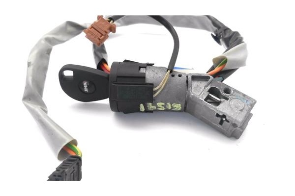 Recambio de clausor para citroen berlingo combi 1.6 hdi 90 referencia OEM IAM 9663123280  