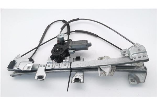 Recambio de mecanismo elevalunas delantero derecho para citroen berlingo combi 1.6 hdi 90 referencia OEM IAM 0130821762  