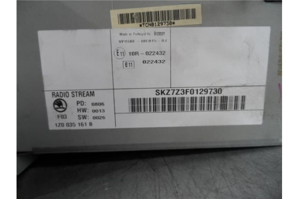 Recambio de radio / cd para skoda octavia berlina (1z3) 2.0 tdi 16v referencia OEM IAM SKZ7Z3F0129730  