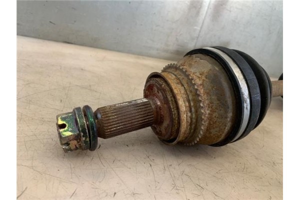Recambio de palier trasero izquierdo para mitsubishi montero (v60/v70) 3.2 di-d (v68w, v78w) referencia OEM IAM MR528647  