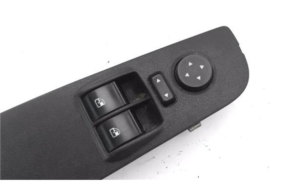 Recambio de mando elevalunas delantero izquierdo para fiat punto / grande punto (199) 1.4 16v referencia OEM IAM 735423371 29007