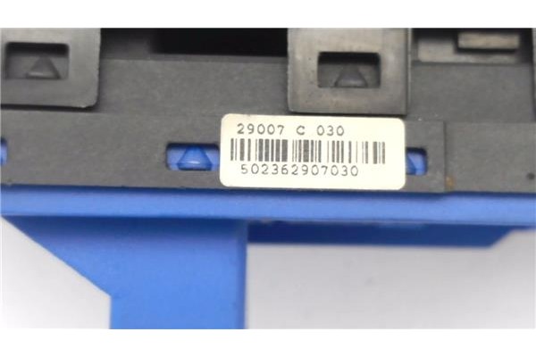 Recambio de mando elevalunas delantero izquierdo para fiat punto / grande punto (199) 1.4 16v referencia OEM IAM 735423371 29007