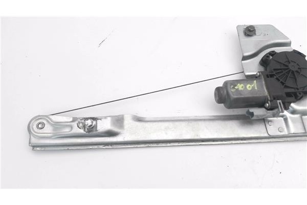 Recambio de mecanismo elevalunas delantero derecho para peugeot partner tepee 1.6 premium referencia OEM IAM 402104B  