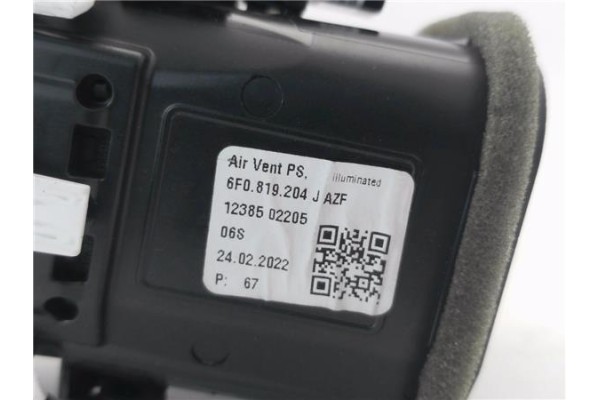 Recambio de rejilla entrada de aire para seat ibiza (kj1) 1.0 fr referencia OEM IAM 6F0819204J  