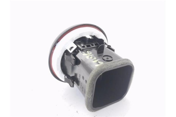 Recambio de rejilla entrada de aire para seat ibiza (kj1) 1.0 fr referencia OEM IAM 6F0819203J  
