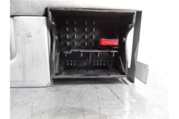 Recambio de radio / cd para skoda octavia berlina (1z3) 2.0 tdi 16v referencia OEM IAM SKZ7Z3F0129730  