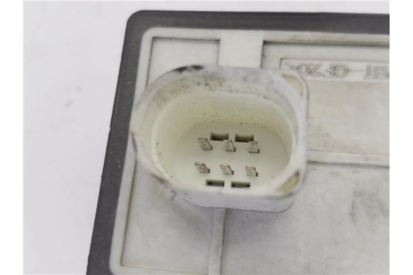 Recambio de caja precalentamiento para seat ibiza (kj1) 1.0 fr referencia OEM IAM 1J0919506M 898967000 