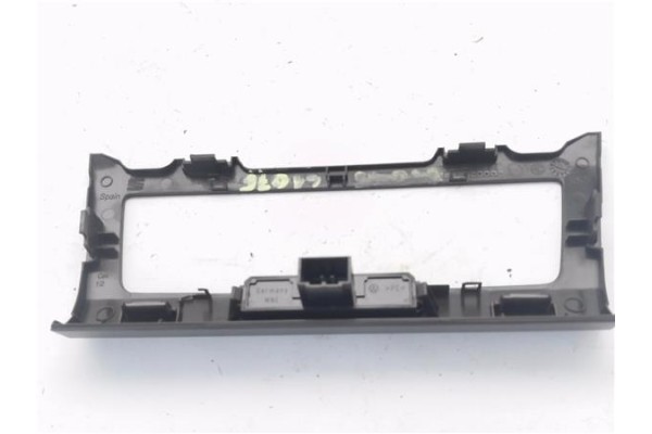 Recambio de embellecedor consola central para seat ibiza (kj1) 1.0 fr referencia OEM IAM 6F1857060B  