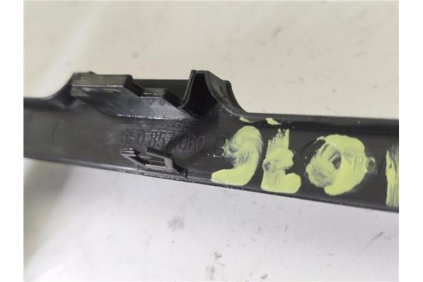 Recambio de embellecedor consola central para seat ibiza (kj1) 1.0 fr referencia OEM IAM 6F1857060B  
