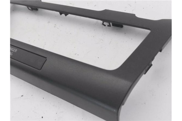 Recambio de embellecedor consola central para seat ibiza (kj1) 1.0 fr referencia OEM IAM 6F1857060B  