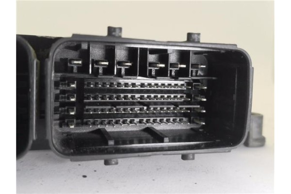 Recambio de centralita para citroen jumpy furgón 1.6 confort m referencia OEM IAM 9825318180 0281034189 