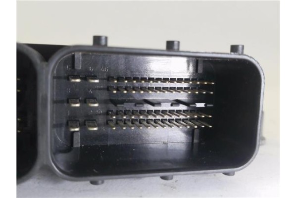 Recambio de centralita para ssangyong kyron 2.0 200 xdi referencia OEM IAM A6645408532 28169355 