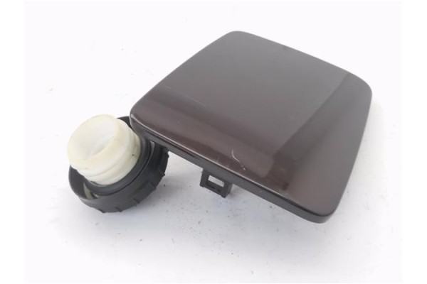 Recambio de tapa exterior combustible para ssangyong kyron 2.0 200 xdi referencia OEM IAM 7161009001  