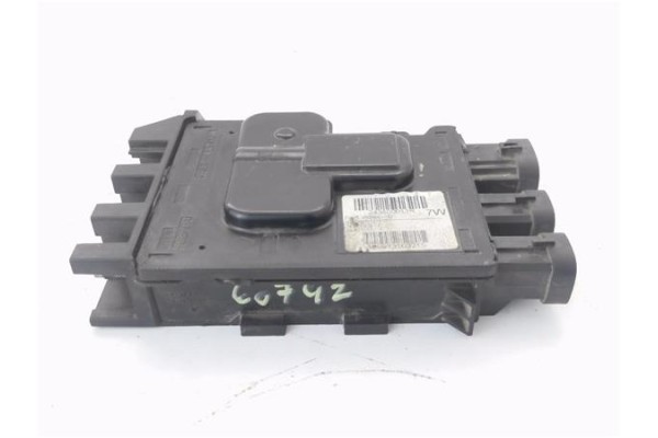 Recambio de modulo electronico para renault grand scénic iii (jz0/1_) 1.5 dci referencia OEM IAM 243800011R  