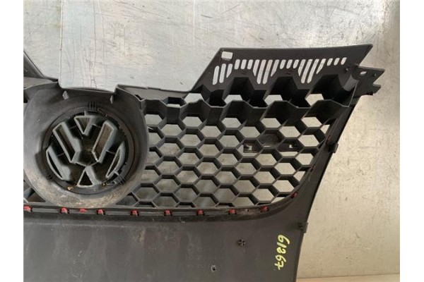 Recambio de rejilla capo para volkswagen golf v (1k1) 2.0 gti referencia OEM IAM 1K0853651P  
