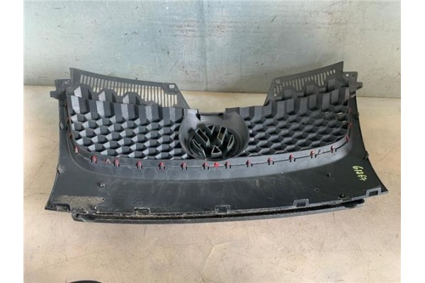 Recambio de rejilla capo para volkswagen golf v (1k1) 2.0 gti referencia OEM IAM 1K0853651P  