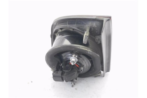 Recambio de piloto porton trasero izquierdo para volkswagen golf v plus (5m1) 2.0 tdi 16v referencia OEM IAM 5M0945093J 89035269