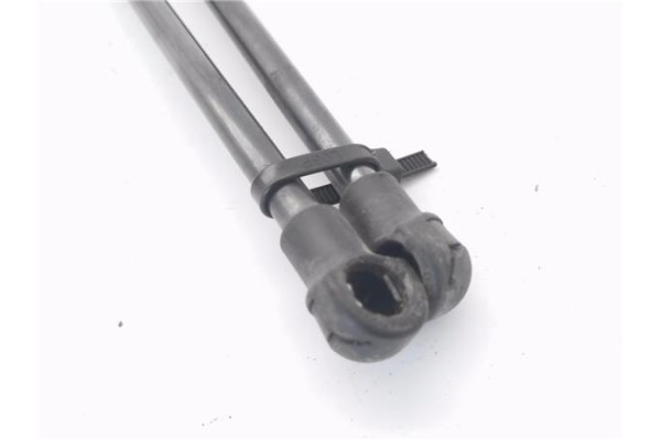 Recambio de amortiguador porton para toyota prius (zvw30) 1.8 hybrid referencia OEM IAM 689600W530 8724ZZ 