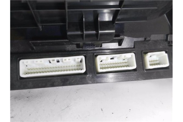 Recambio de cuadro completo para toyota prius (zvw30) 1.8 hybrid referencia OEM IAM 83800473904 769363330 
