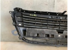 Recambio de rejilla capo para peugeot 508 1.6 active referencia OEM IAM 9686571877  